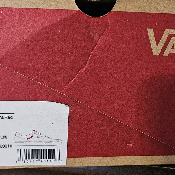 VANS 8.5 Women's Checkerboard White Red Worn once or twice at the most. W/Box - Picture 9 of 9